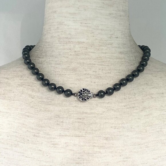 Sterling Silver 925 Knotted Single Strand 8MM Round Green Pearl Necklace 17" - Picture 6 of 16